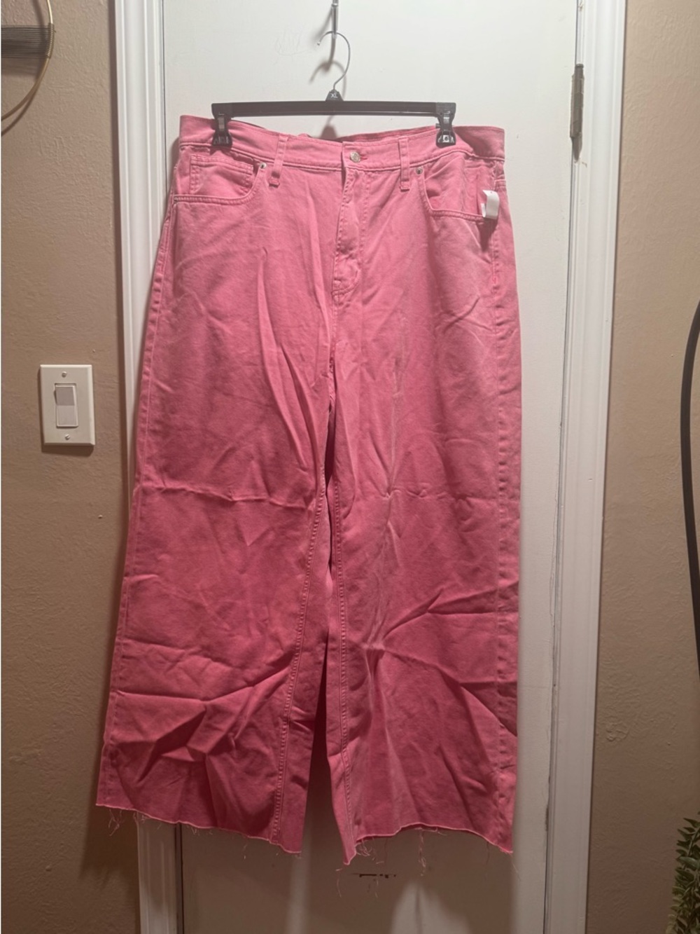NWT Women’s GAP Jeans High Rise Wide Jeans In Pink Size 18/34